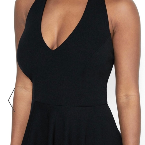 HALTER ASYM RUFFLE JUMPSUIT - Picture 4 of 9